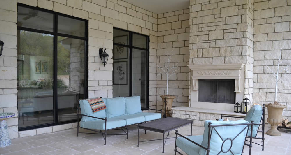 Outdoor Fireplace - Outdoor Living Area