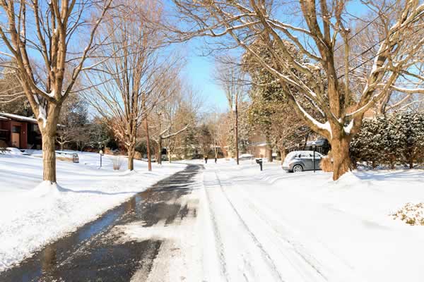 snow removal Bethesda, MD - snowy day